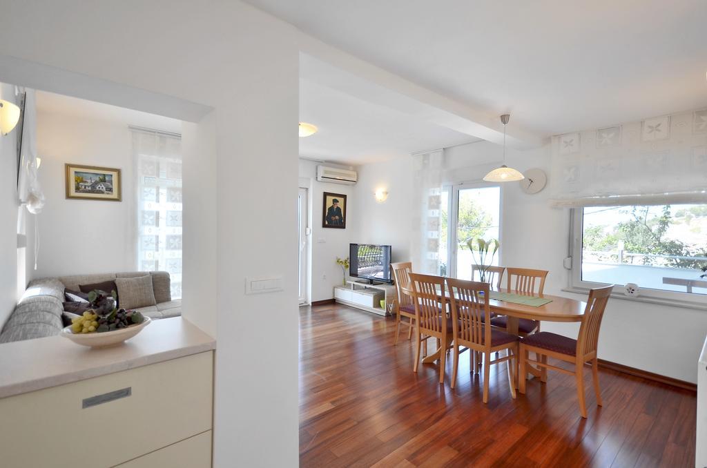 Apartments Vukasovic Mimice Chambre photo