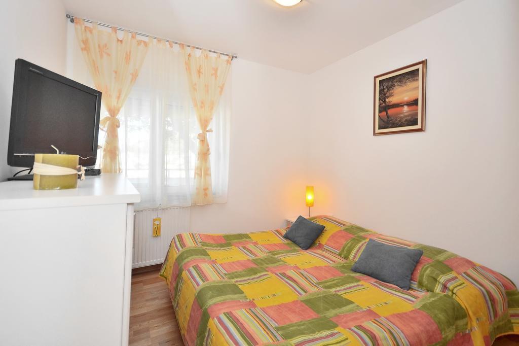 Apartments Vukasovic Mimice Chambre photo
